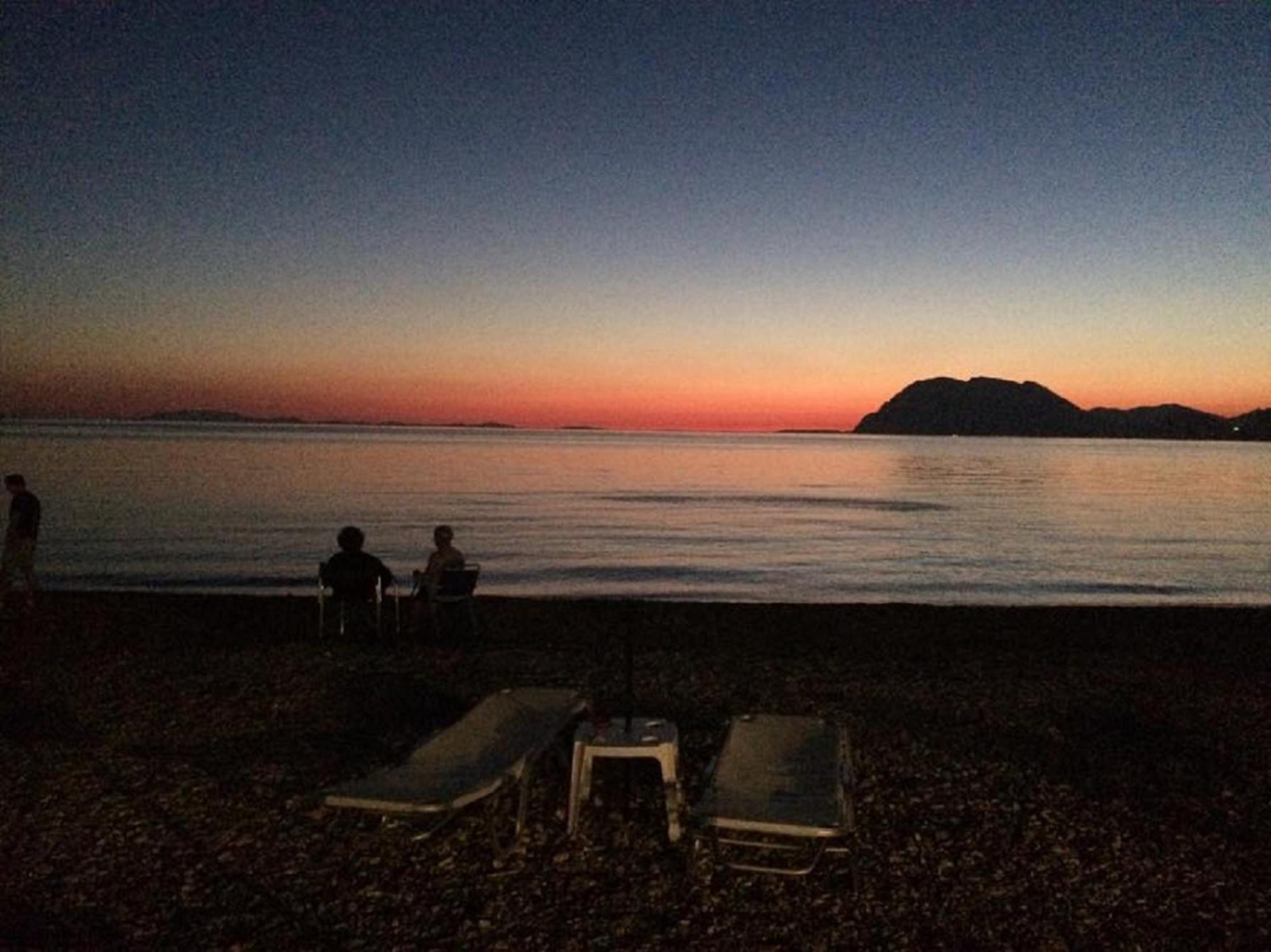 Mare - Mare B Hotel Patras Buitenkant foto